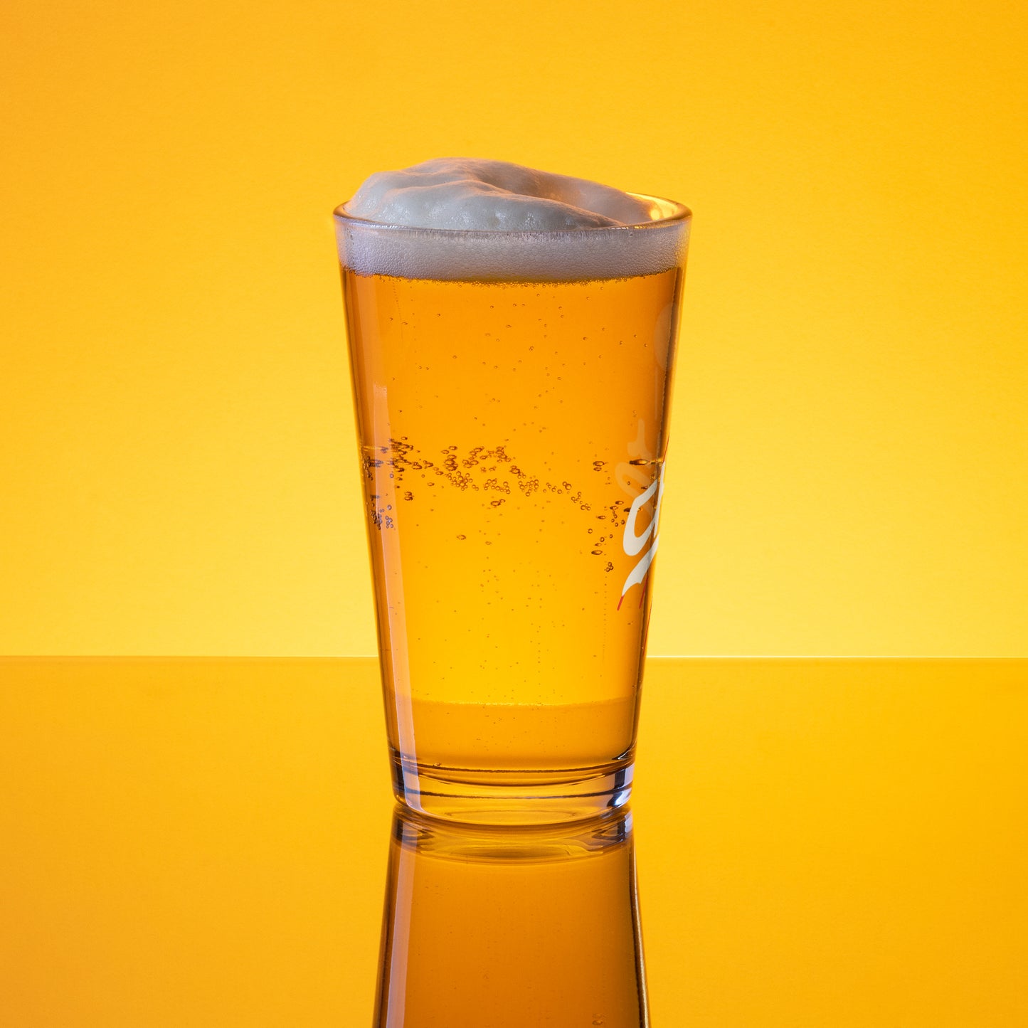 LA Baseball Hangul - Shaker pint glass